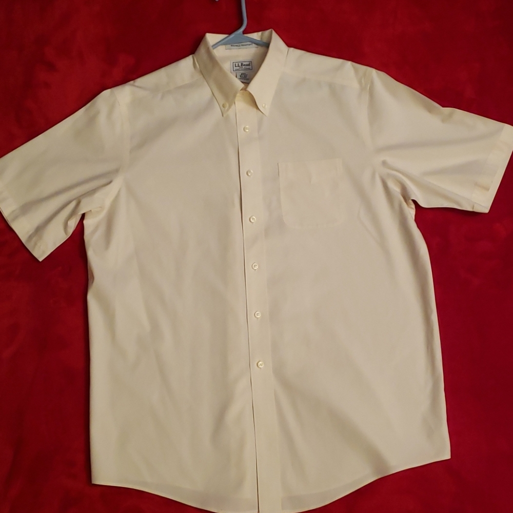 L. L. Bean Yellow Short Sleeve Dress Shirt